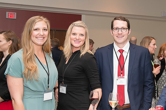 2019 PS&E Banquet 030 _ME37845 pre-dinner gathering