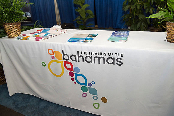 01 Bahamas 021 _ME47011