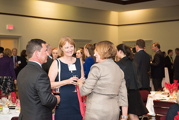 2017 PS&E Banquet 071 _ME44957 pre-dinner gathering