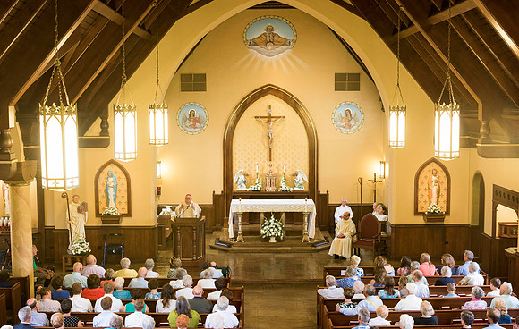 2016-08-20 Mass 012 _ME48523 merge 150th Anniversary, Biship Binzer, Father Don, Mass, St. Bernard
