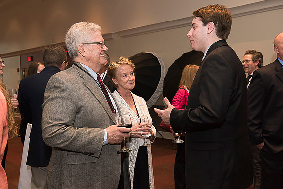2019 PS&E Banquet 063 _ME47691 pre-dinner gathering