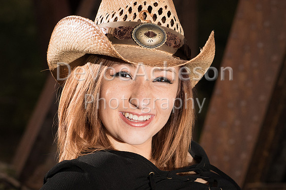 Jess 054 _ME41338_