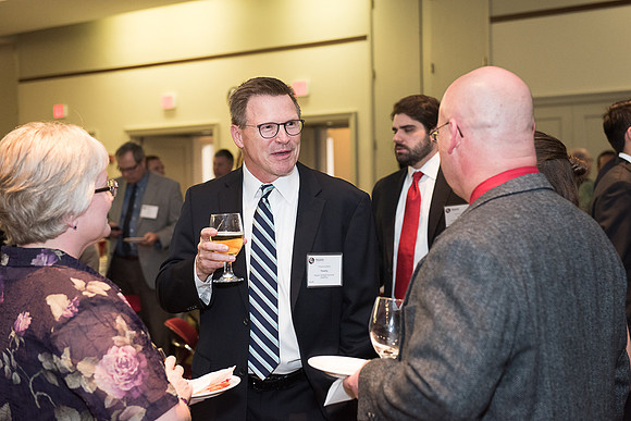 2017 PS&E Banquet 059 _ME44946 pre-dinner gathering