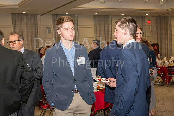 2026 PS&E Banquet 059 20260414-_ME56524 pre-dinner gathering