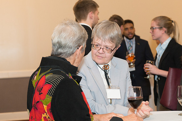 2018 PS&E Banquet 094 _ME38433 pre-dinner gathering