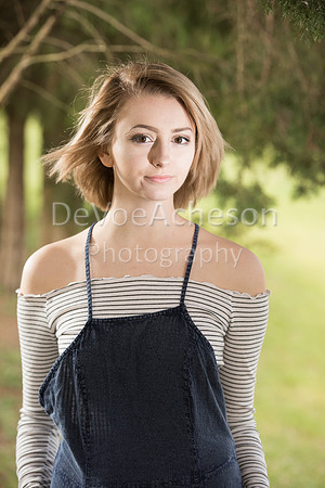 Meghan 028 _ME40900