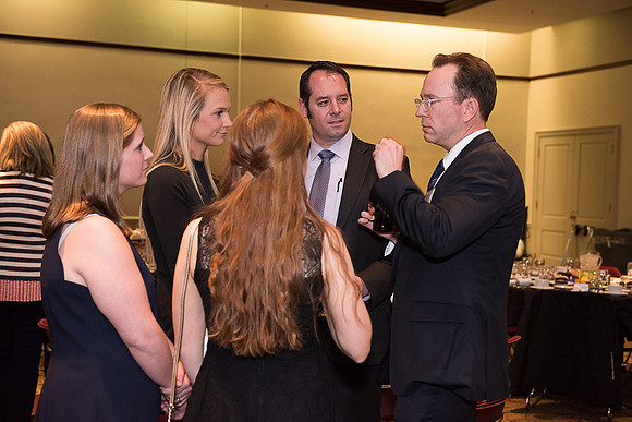 2016 PS&E Banquet 012 _ME44643 pre-dinner gathering