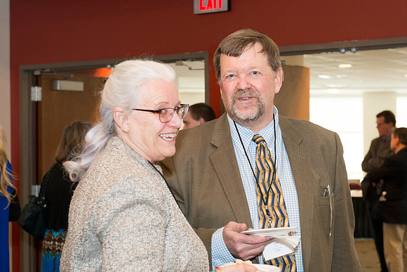 2018 PS&E Banquet 044 _ME38405 pre-dinner gathering