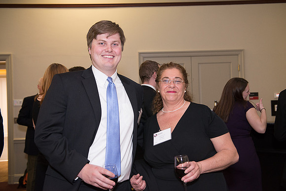 2017 PS&E Banquet 067 _ME30367 pre-dinner gathering