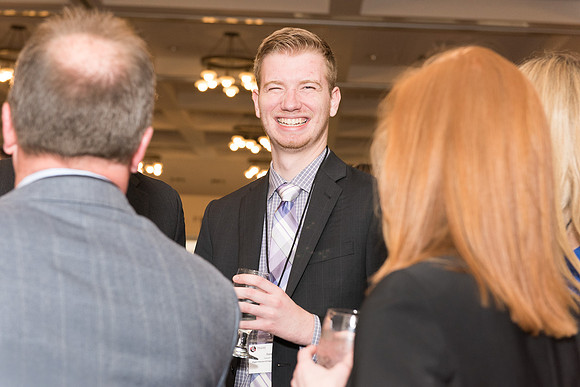 2018 PS&E Banquet 093 _ME44972 pre-dinner gathering