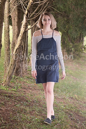 Meghan 027 _ME40898