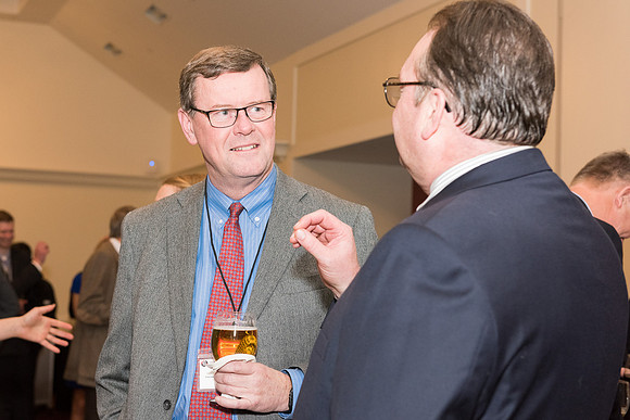 2018 PS&E Banquet 081 _ME44967 pre-dinner gathering