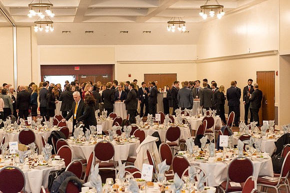 2018 PS&E Banquet 088 _ME38428 pre-dinner gathering