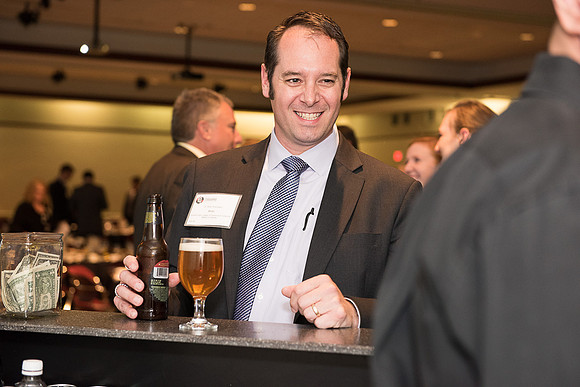 2016 PS&E Banquet 029 _ME44662 pre-dinner gathering