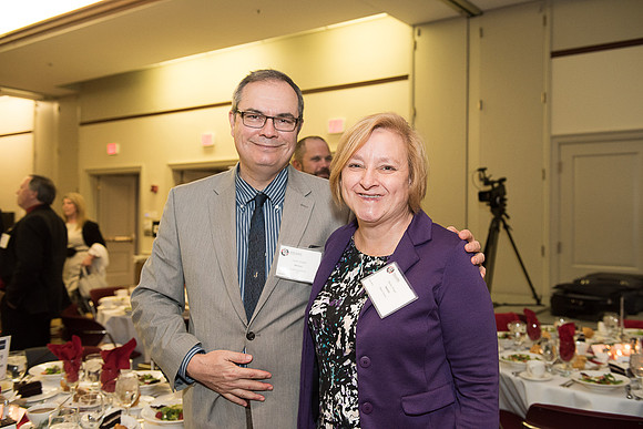 2017 PS&E Banquet 031 _ME44929 pre-dinner gathering
