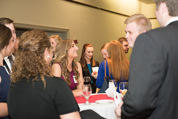 2017 PS&E Banquet 049 _ME44942 pre-dinner gathering
