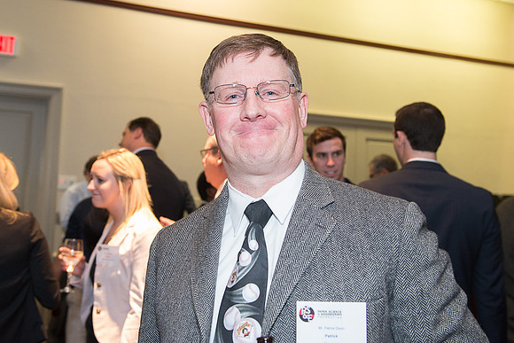 2016 PS&E Banquet 043 _ME33474 pre-dinner gathering