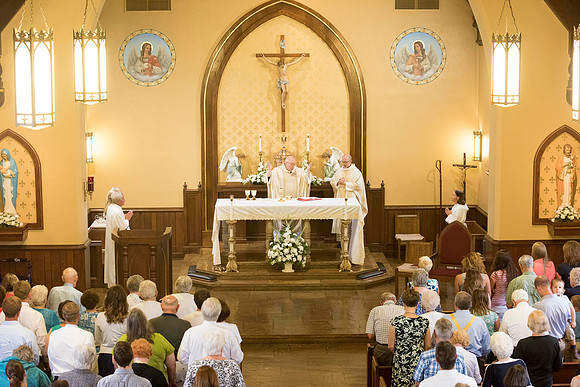 2016-08-20 Mass 018 _ME48534 150th Anniversary, Biship Binzer, Father Don, Mass, St. Bernard