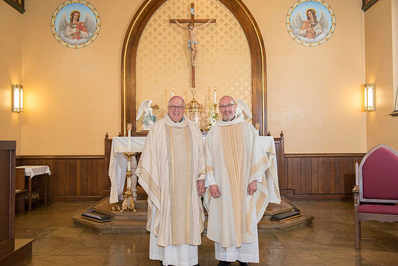 2016-08-20 Mass 042 _ME35657 150th Anniversary, Biship Binzer, Father Don, Mass, St. Bernard