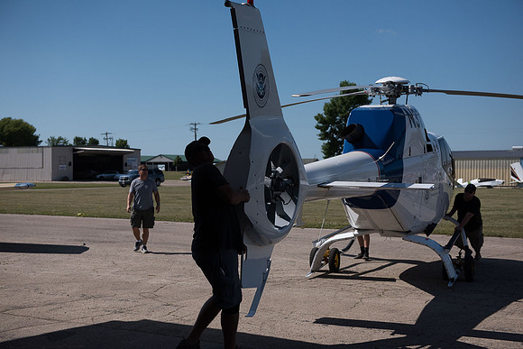 04 AirVenture 2016 CBP 004 _ME46659
