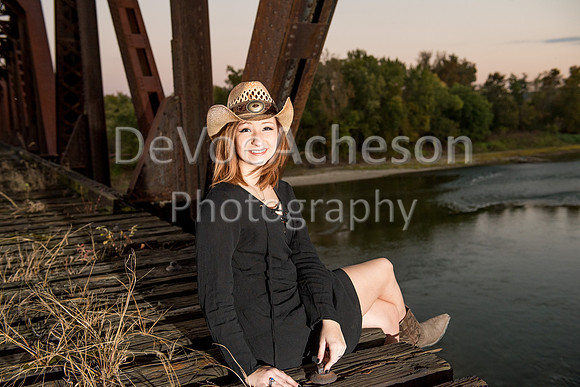Jess 045 _ME41323_