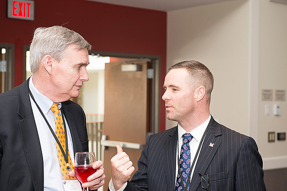 2019 PS&E Banquet 028 _ME37844 pre-dinner gathering