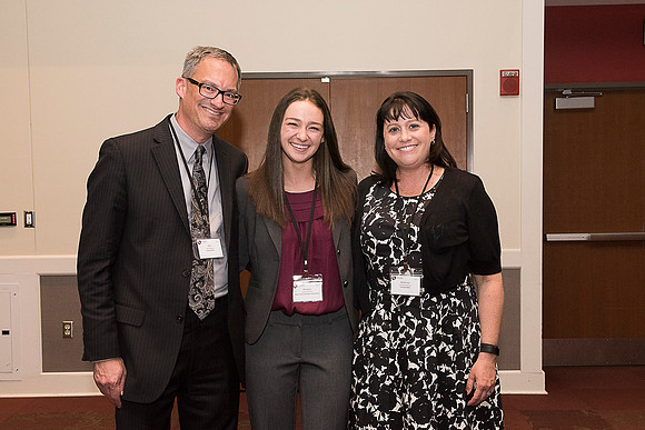2019 PS&E Banquet 035 _ME47660 pre-dinner gathering