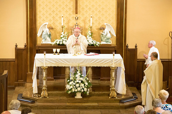 2016-08-20 Mass 016 _ME48530 150th Anniversary, Biship Binzer, Father Don, Mass, St. Bernard