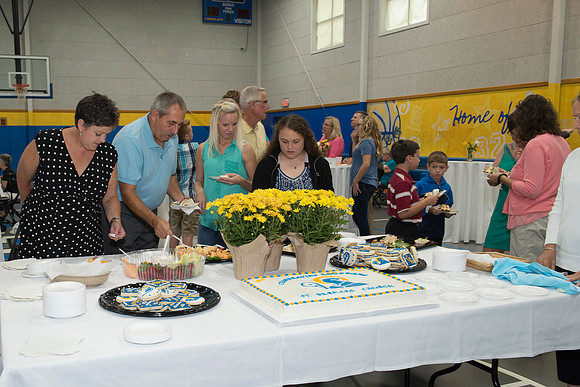 2016-08-20 Mass 046 _ME35663 150th Anniversary, Biship Binzer, Father Don, Mass, St. Bernard