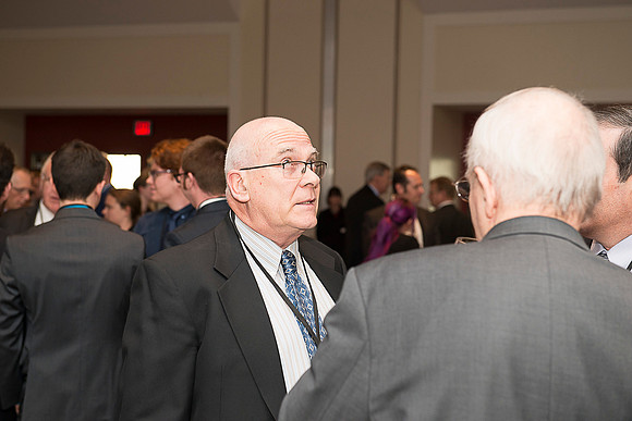 2019 PS&E Banquet 014 _ME37836 pre-dinner gathering