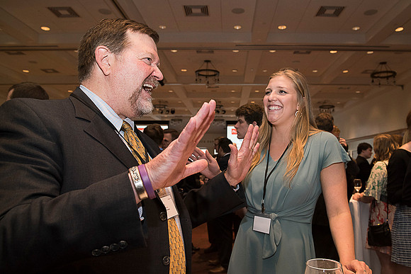 2019 PS&E Banquet 057 _ME47683 pre-dinner gathering